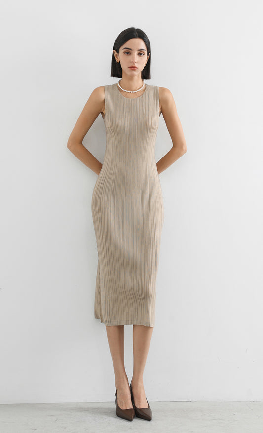 Pleated sleeveless dress_beige